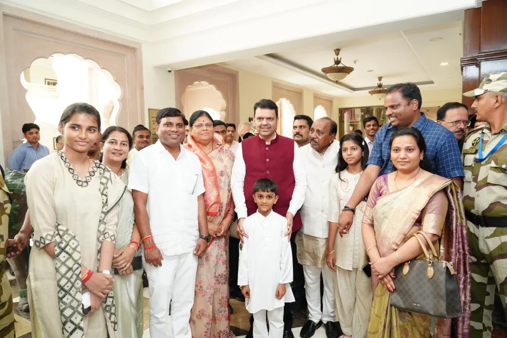 I had the opportunity to meet Maharashtra's beloved Chief Minister, Hon. Mr. Fadnavis, along with his family, during a goodwill visit at Maharashtra Sadan in Delhi.